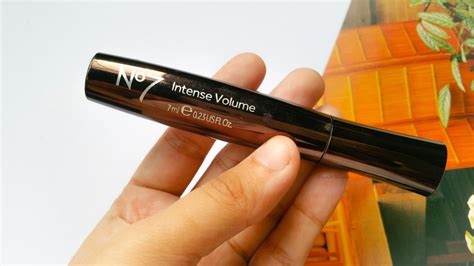 Review // No7 Intense Volume Mascara! - Chaste & Beautiful