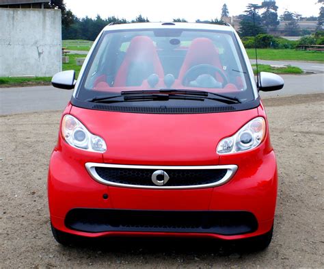 Smart updates its electric car (pictures) - CNET