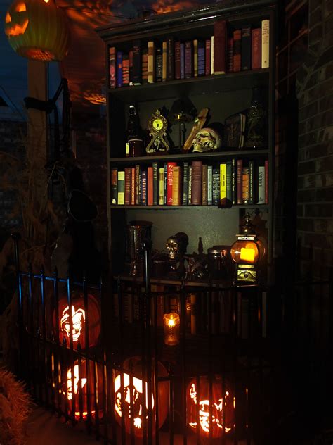 Haunted Bookcase Halloween 2013 | Halloween haunt, Halloween props, Halloween