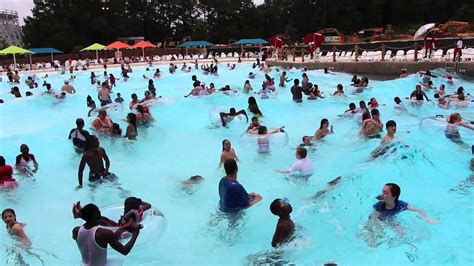 Wave pools at waterparks back in the day. : nostalgia