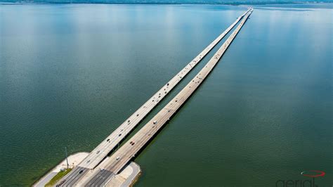 Construction firm chosen to work on Howard Frankland Bridge - Tampa Bay Business Journal