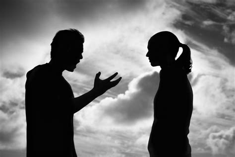 One Way Happy Couples Argue Differently | B105.7