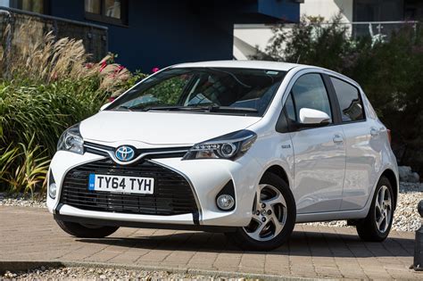 Toyota Yaris Hybrid review - Toyota