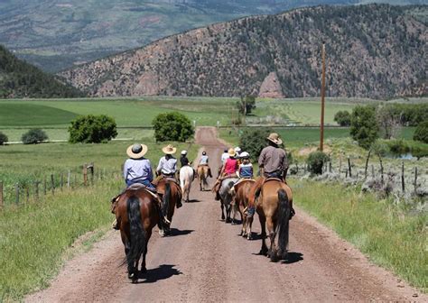 Black Mountain Colorado Dude Ranch | Summer dude ranch resort in McCoy, CO