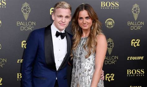 Donny van de Beek girlfriend: Is Man Utd target dating Dennis Bergkamp’s daughter? | Football ...