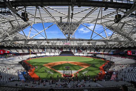 West Ham stadium transformed for baseball & MLB London Series - Futbol ...