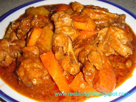 Reel and Grill: Chicken Caldereta or Kalderetang Manok (Chicken Stewed in Tomato Sauce)