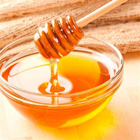 Gel de manos con miel + vitamina A / Basicals – Bioesencia