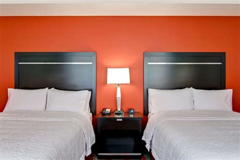 Hampton Inn & Suites Cincinnati Downtown Cincinnati | Bookonline.com