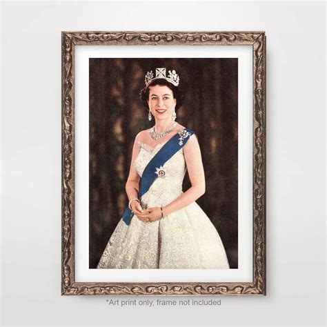 The Queen Elizabeth II Memorial Vintage Young Old Portrait Art Print ...