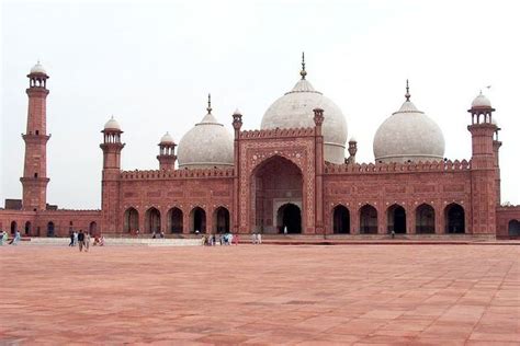 Religion of Islam: Beautiful Mosques Around The World