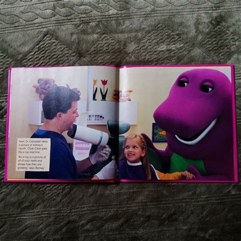 Buku edukasi barney goes to the dentist, Buku & Alat Tulis, Buku Anak-Anak di Carousell