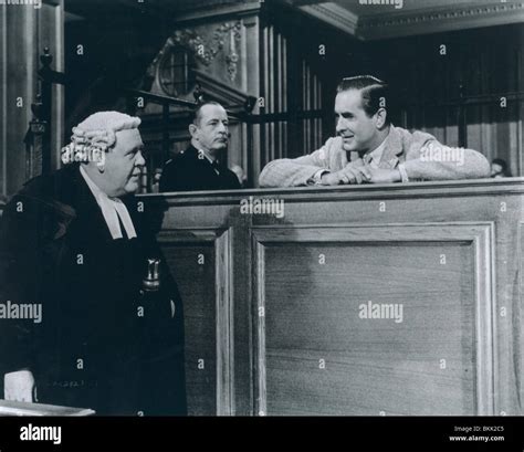 Charles laughton witness prosecution 1957 hi-res stock photography and images - Alamy