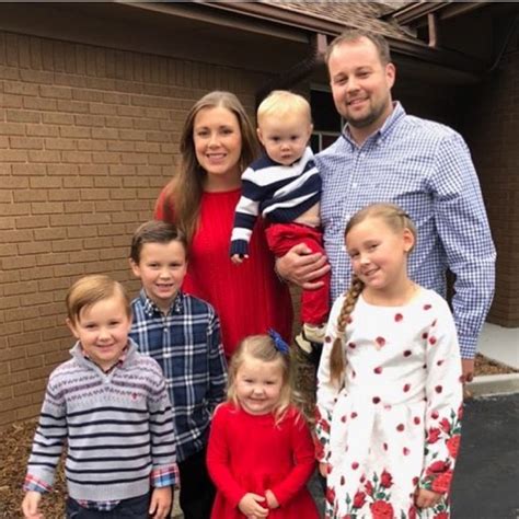 The Duggar family Blog: New photo of the seven Duggars