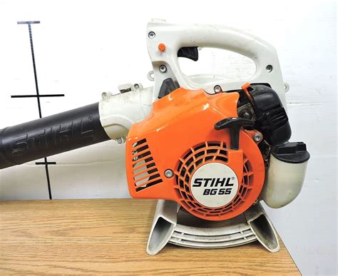 Police Auctions Canada - Stihl BG55 Gas Powered 27cc Leaf Blower (224884A)