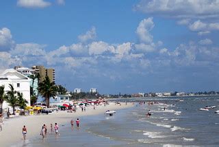 Fort Myers Beach | Paul Hamilton | Flickr