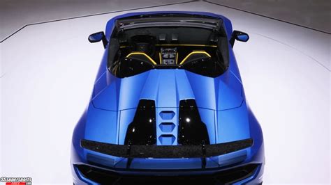 4 blue lamborghini huracan performante spyder at geneva motor show 2018 - SSsupersports