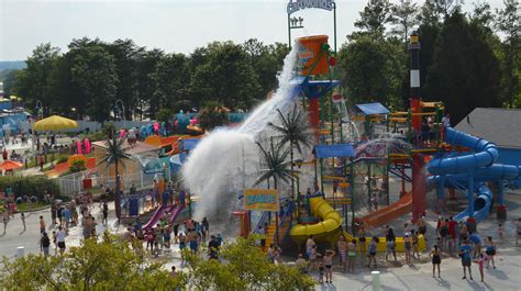 Carowinds Carolina Harbor Waterpark - WhiteWater