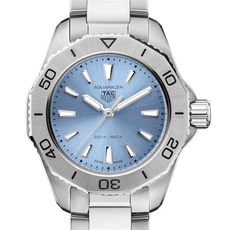 TAG Heuer - Aquaracer Professional 200 Lady Blue - 2022 - CH24 Watch of the Year