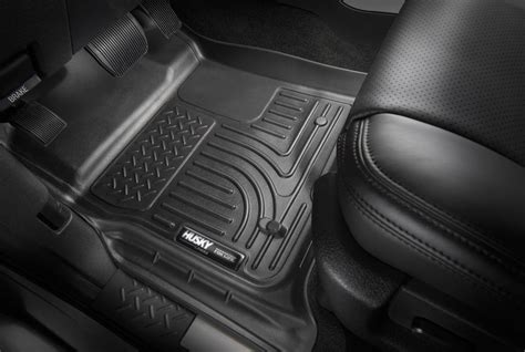 How to Choose Car Floor Mats - Automotive News & Information ...