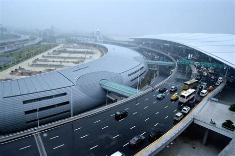 Newly-built Terminal 2 of Lukou Airport