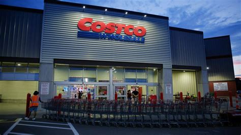 Costco tops quarterly earnings expectations, even as sales remain soft