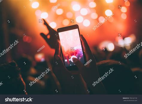 Portrait Happy Crowd Enjoying Music Festival Stock Photo 750142132 ...