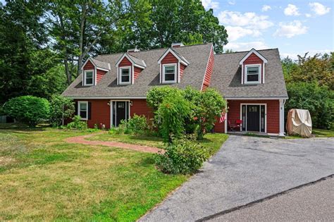 Bridgewater, NH Real Estate - Bridgewater Homes for Sale | realtor.com®