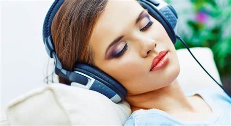 🌙 Best Headphones for Sleeping