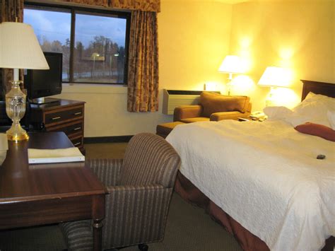 Travel Reviews & Information: Lansing, Michigan/Hampton Inn West