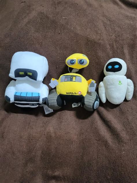 Authentic Rare Disney Pixar Wall-E / M-O / Eve Plush Soft Toy, Hobbies ...