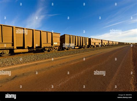 Iron Ore train Pilbara Western Australia Stock Photo - Alamy