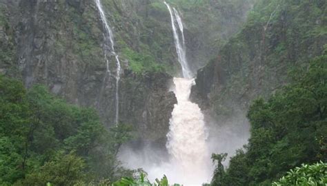 5 Waterfalls In Mahabaleshwar That Exhibits Nature At Best In 2023!