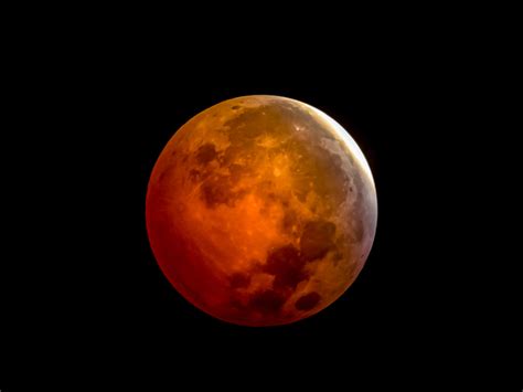 Cómo ver la Superluna de sangre, el primer eclipse lunar del año este ...