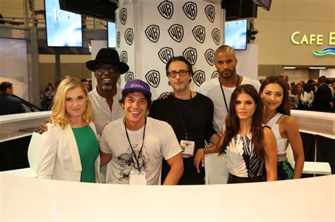 THE 100 Comic-Con Interviews With Eliza Taylor, Bobby Morley, Marie Avgeropoulos, Ricky Whittle ...