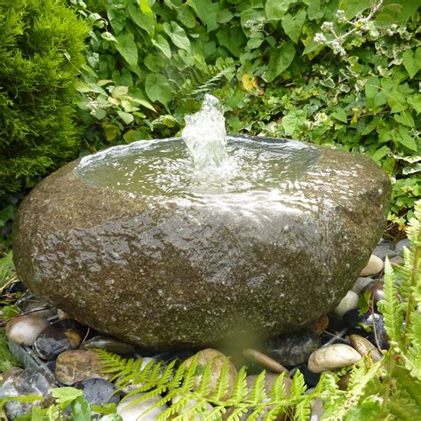 Natural Babbling Boulder Fountain | Stone water features, Boulders ...