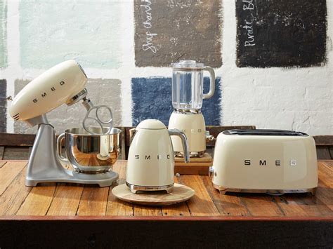 Elegant and colourful, Smeg launches its long-awaited small appliances, including Zeppelin ...