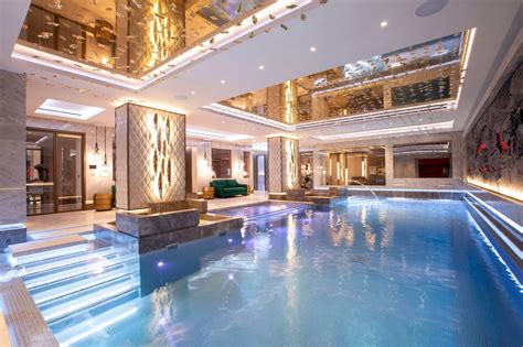 Luxury Mega Mansion Interior - img-user