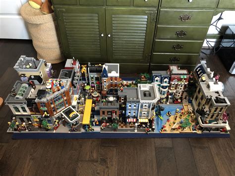 New layout for my LEGO town shelf. : r/lego