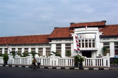 5 Hal Menarik di Museum Batik Pekalongan | BukaReview