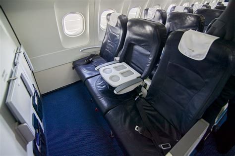 British Airways Airbus A320 Business Class – Backpack and Blog