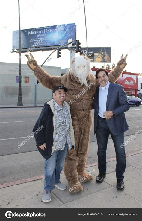 Los Angeles December 2023 Billboard Unveiling Lighting Party Oscar ...