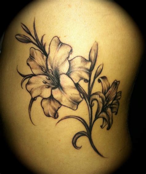 25 Flower Tattoo Designs Your Heart's True Desire - The Xerxes