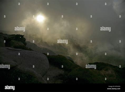 Kinder scout weather hi-res stock photography and images - Alamy