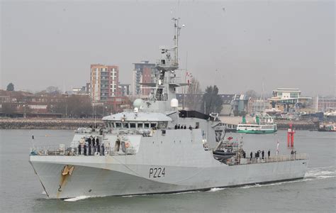 Royal Navy: HMS Trent to be sent to Guyana as tensions rise in South ...