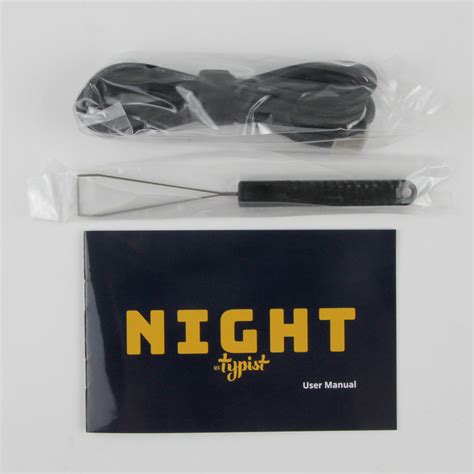 Mechanical Keyboards MK Night Typist Keyboard Review - Packaging & Accessories | TechPowerUp