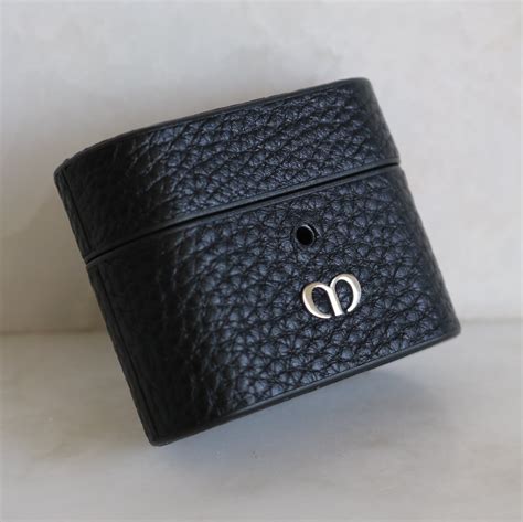 Black Pebbled Leather Airpods Pro Case - Michael Louis – Michael Louis Inc