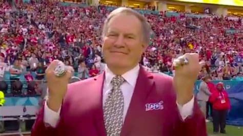 VIDEO: Bill Belichick Shows off Super Bowl Rings While Getting Booed at ...