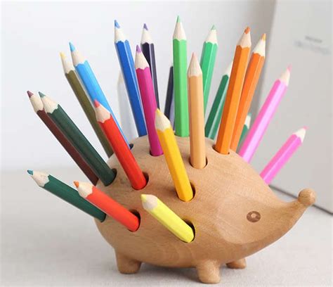 Wooden Hedgehog Pen Pencil Holder Desk Organizer | Casa de árvore para ...