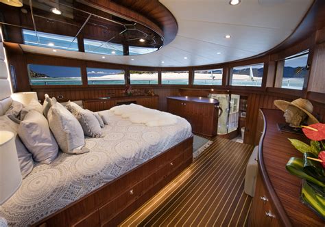 #Johnson110 #JohnsonYachts #InteriorDesign Small Yachts, Unique Backsplash, Yacht Interior ...